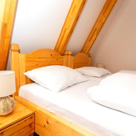 Hill View Chalets Žabljak Esterno foto