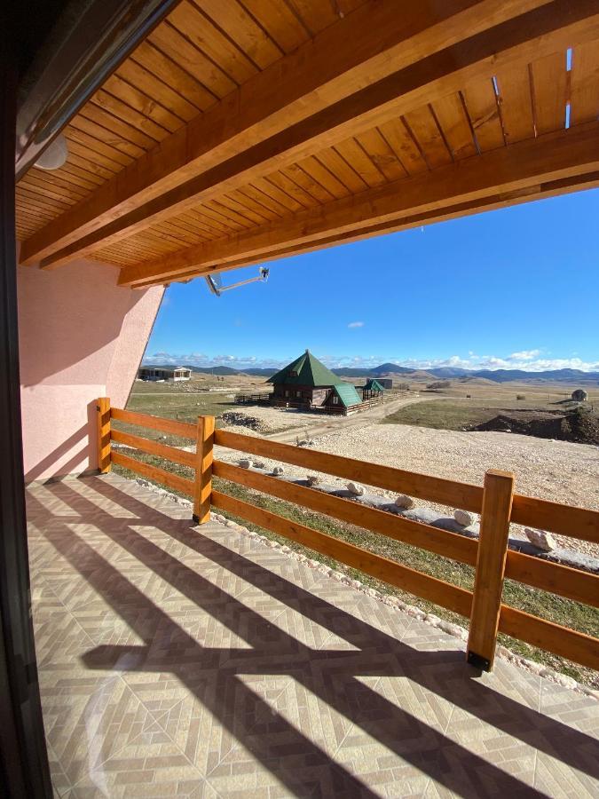 Hill View Chalets Žabljak Esterno foto