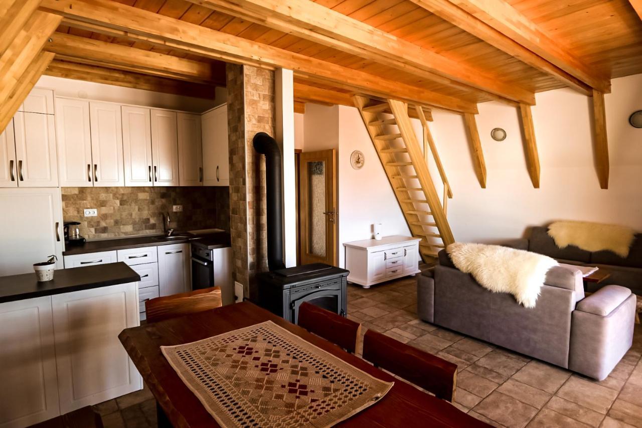 Hill View Chalets Žabljak Esterno foto