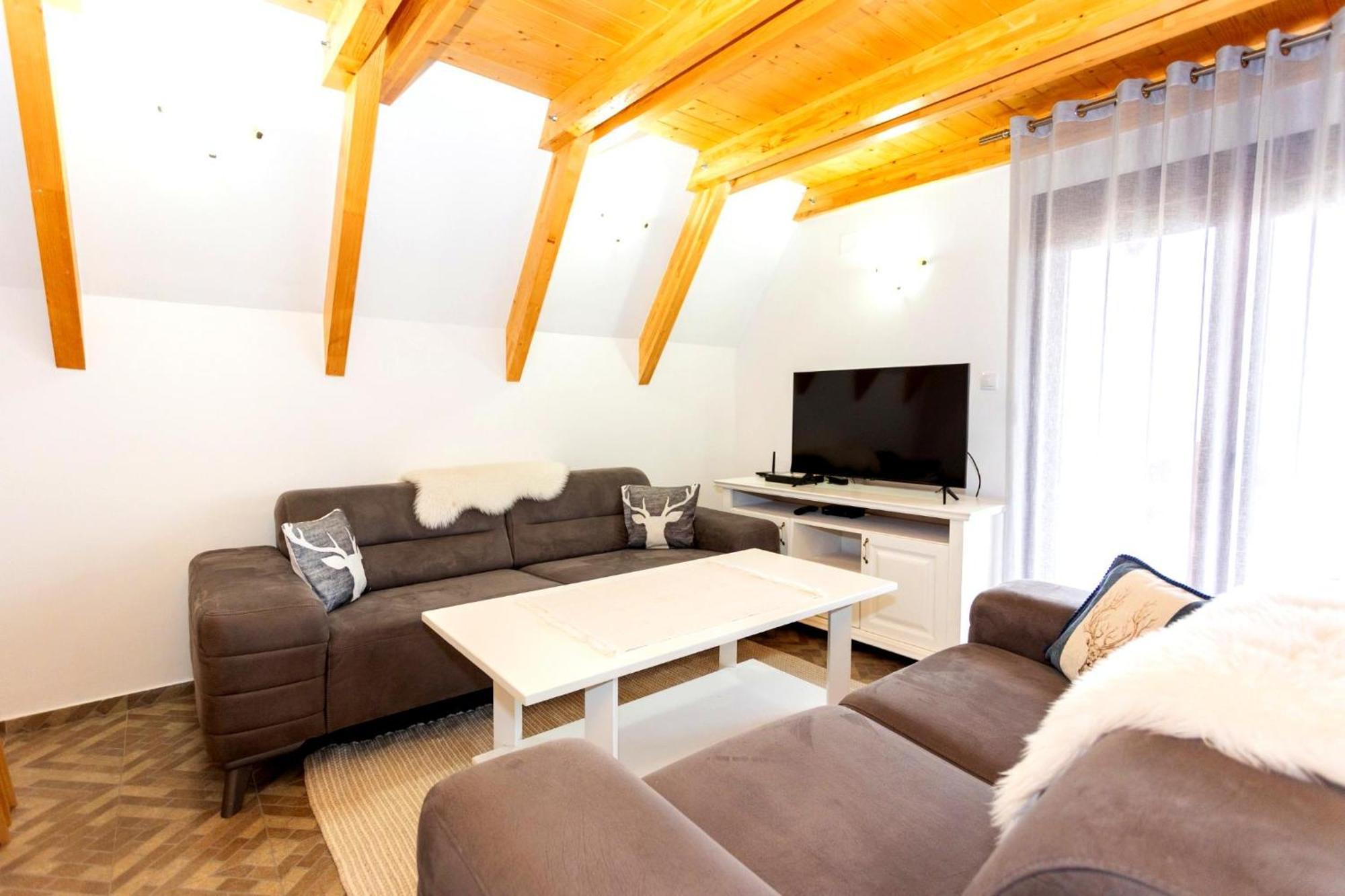 Hill View Chalets Žabljak Esterno foto