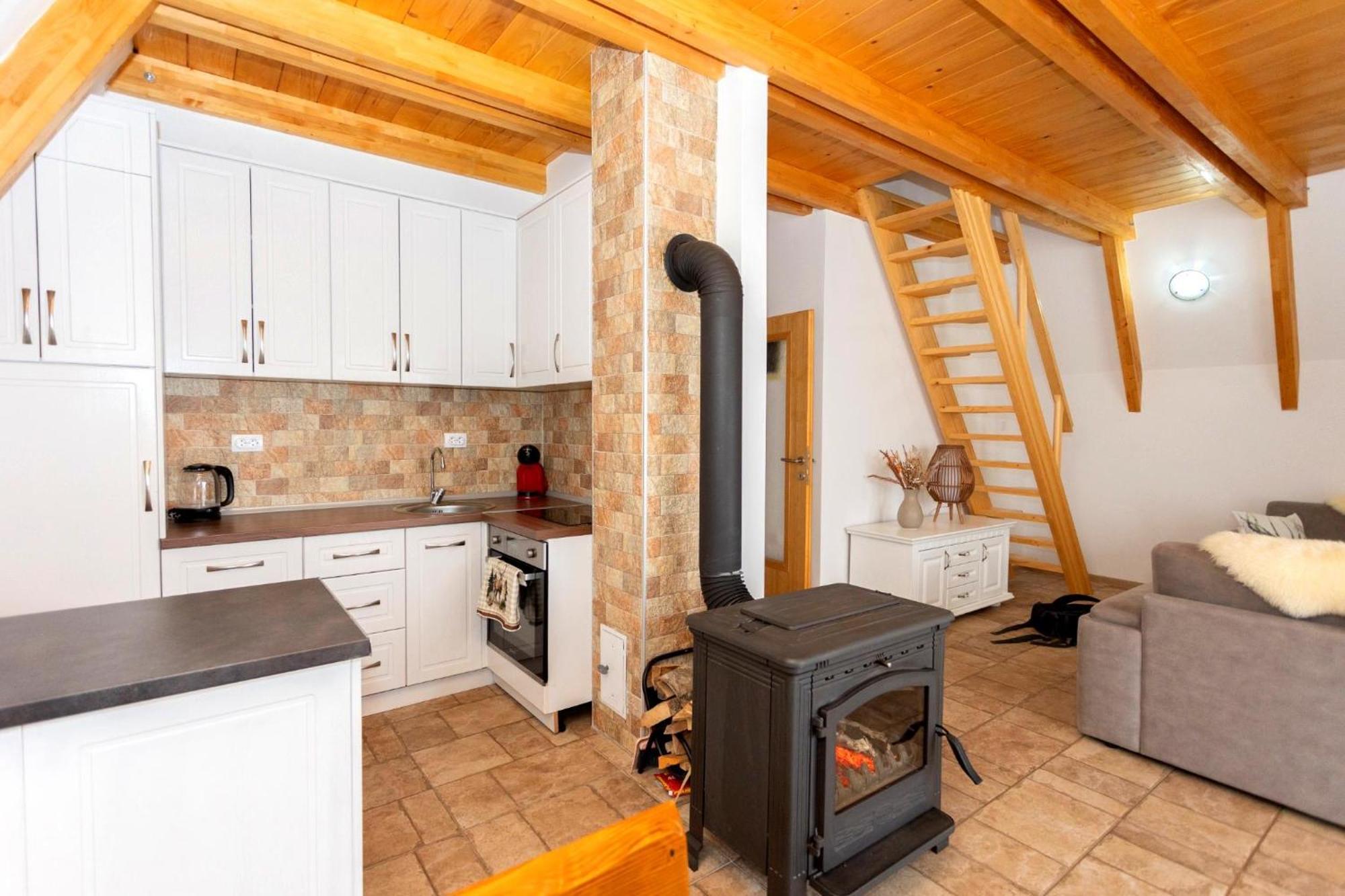 Hill View Chalets Žabljak Esterno foto